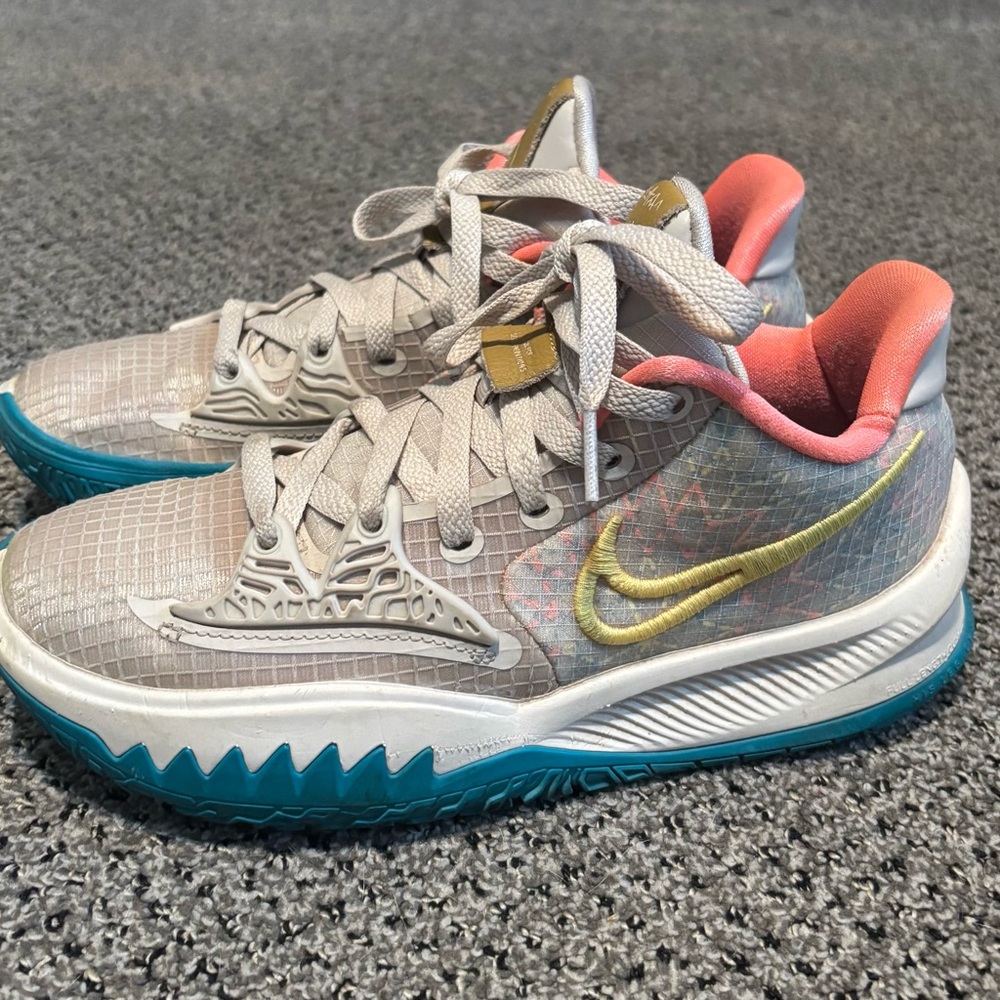 Nike Kyrie Low 4 "N7" basketball shoes